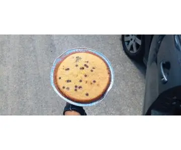 Vendo: Delicioso Bizcocho Casero con Chispas de Chocolate - ¡Perfecto para tu Postre!