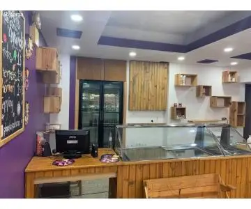 Se alquila Local Comercial. Los Dos Caminos