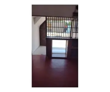 Alquiler de local en plena Av. Aragua, sector Piñonal -El Trébol - 2