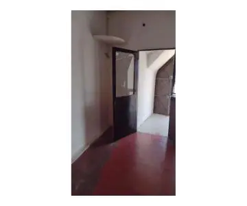 Alquiler de local en plena Av. Aragua, sector Piñonal -El Trébol - 3