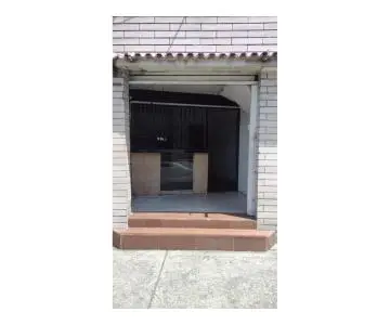 Alquiler de local en plena Av. Aragua, sector Piñonal -El Trébol - 7